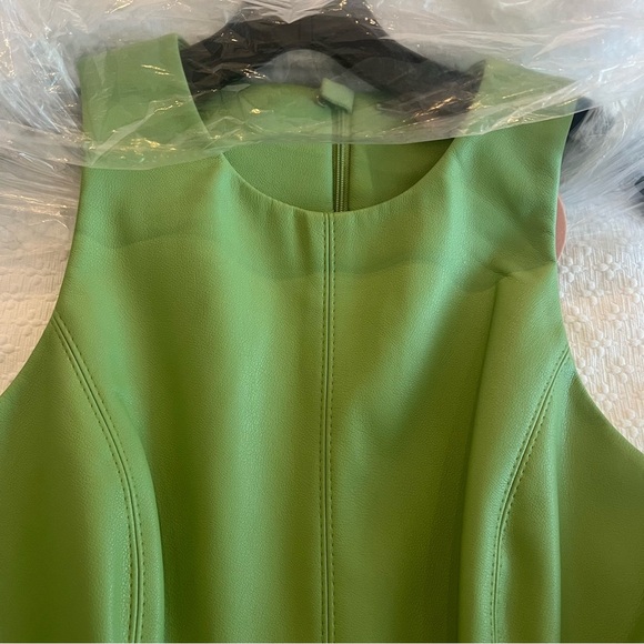 Alexis Lorenza Dress- Size M; Brand New with Tags - Picture 4 of 9